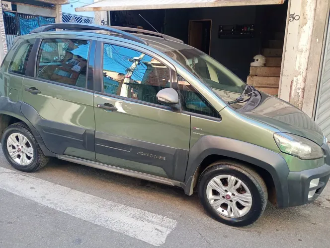 Fiat Idea Adv./ Adv.lock.dualogic 1.8 Flex 5P 2011