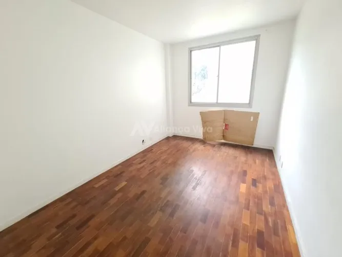Cosme Velho | Apartamento 1 quarto, sendo 1 suite