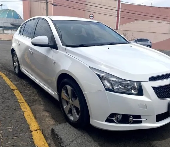 Gm Cruze 1.8 2014 Hatch Farol Motor Capo Porta Retrovisor Cambio Airbag Sucata