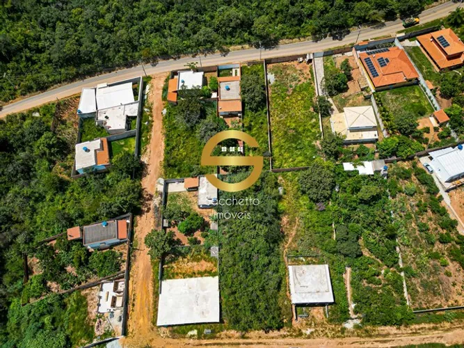Chácara de 1.000 m2 em Veredas da serra II, Juatuba: Aproveite a Natureza!
