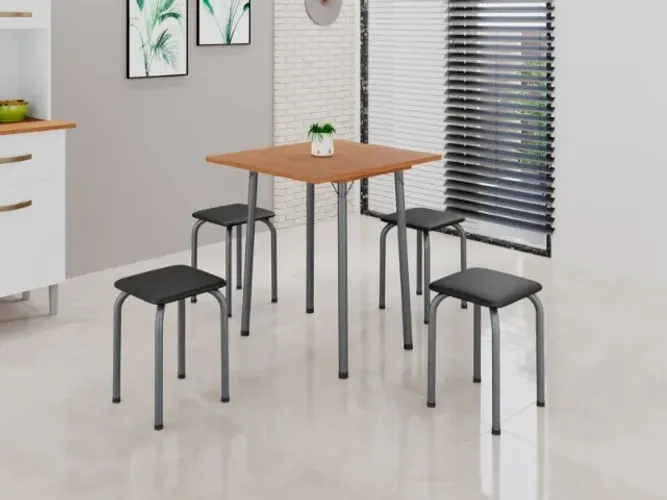 Mesa dobrável Luana com 4 bancos Soma.