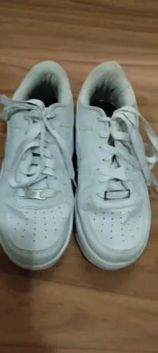 Tênis branco Nike Air 36