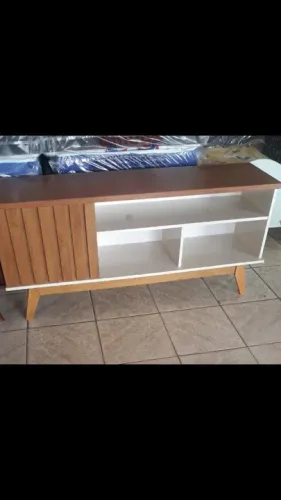 RACK Lindos serve pra TV de até de 50 polegadas