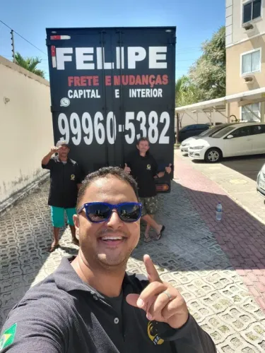 FRETES RÁPIDOS É MUDANÇAS