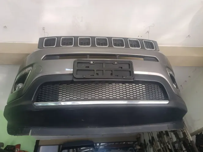 Para-choque dianteiro jeep Compass original completo 2018