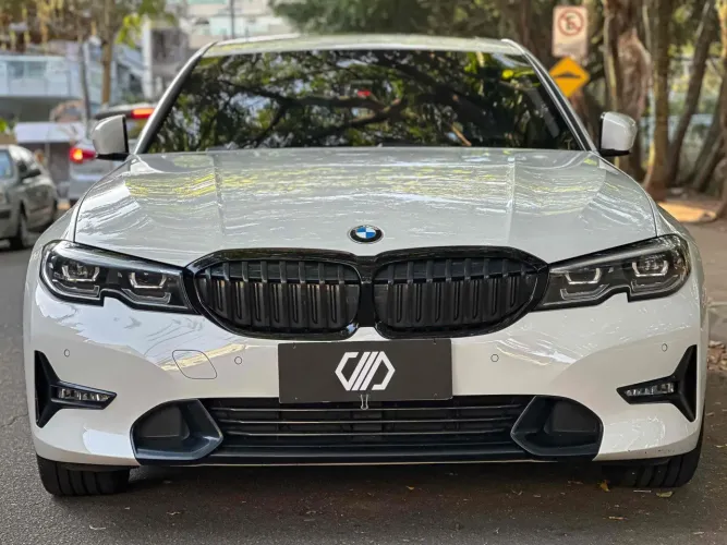 BMW 320I A 2.0 TB M Sport Activeflex 16V 4P 2021