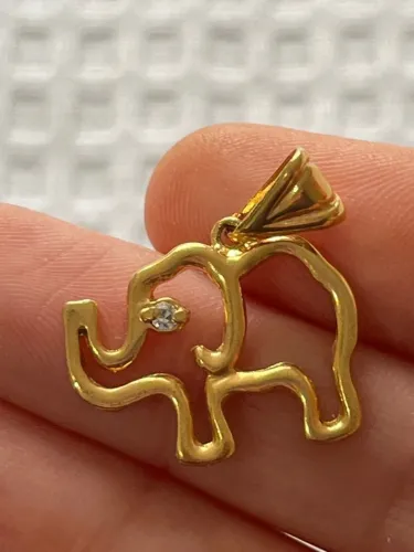 pingente elefante dourado