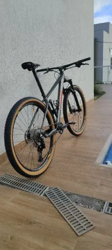 Bicicleta 12v SHIMANO M6100, 12,6kg