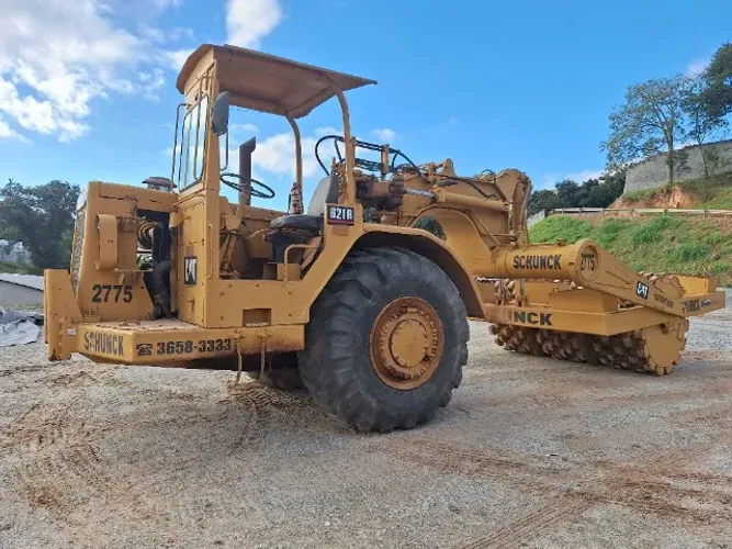 Rolo Hyster Caterpillar 621R ano 1985