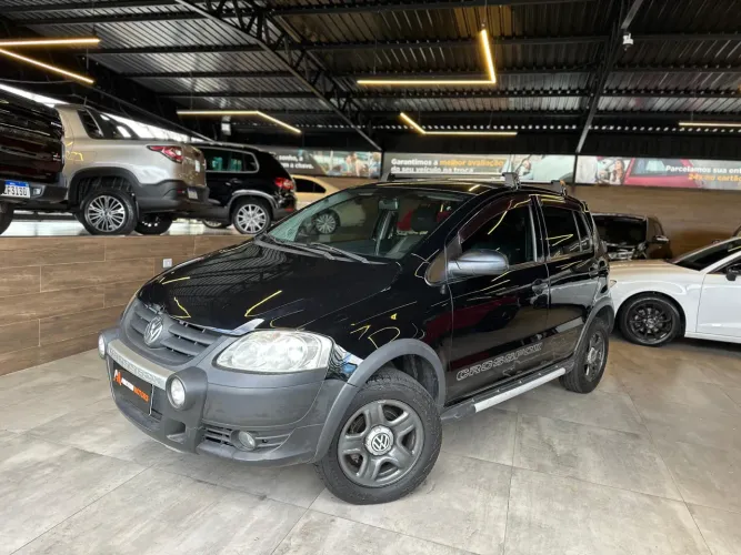 Volkswagen Crossfox 1.6 MI Total Flex 8V 5P 2008