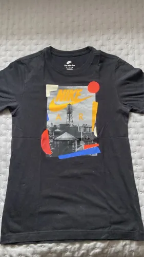 Camisa Nike tamanho P adulto