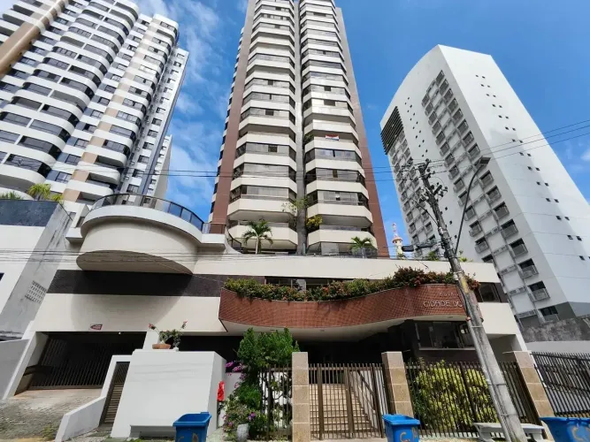 APARTAMENTO COM 2 QUARTOS, HOMEOFFICE, VARANDA, SUÍTE, 2 VAGAS - PITUBA / ITAIGARA - SALVA