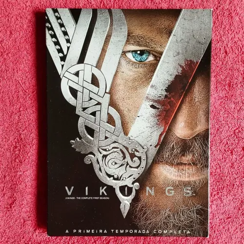 Vikings - Primeira Temporada Completa em DVD 
