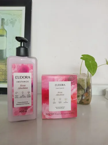 Kit Caixa de Sabonete + Hidratante corporal 