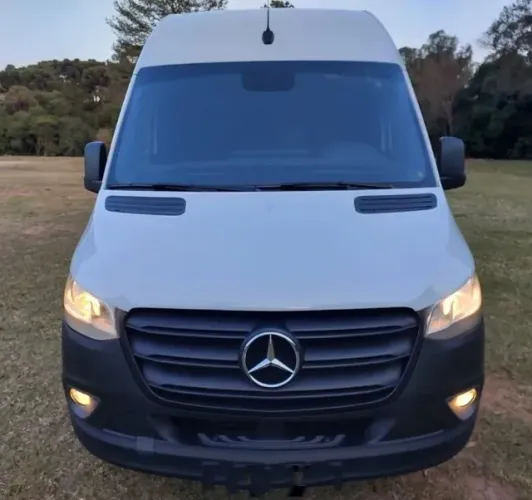 Sprinter 516 Furgão 2019.