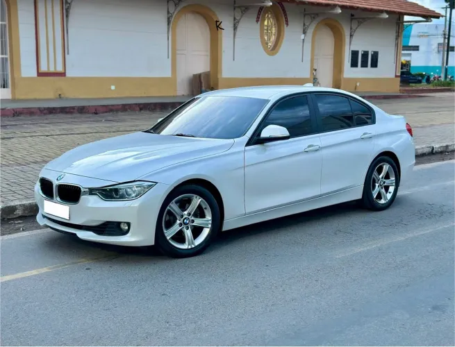Bmw 320i Sport GP C/Baixo KM ! 
