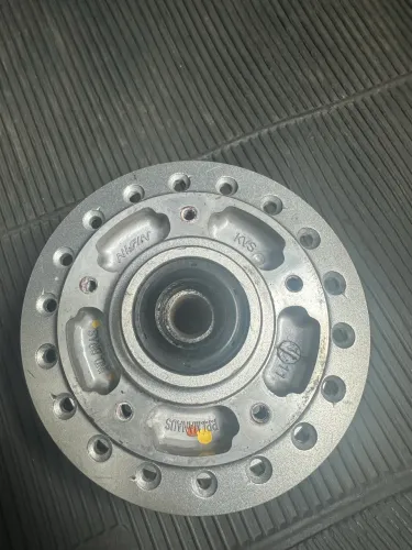 Cubo dianteiro NXR Bros 160.