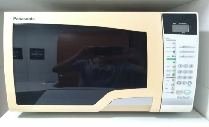 Forno Microondas Panasonic 28 Litros - Não Envio,nem Entrego 127v (Usado)