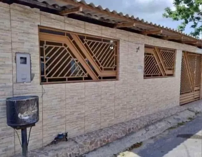 Vendo essa casa na Ceilândia, P. Norte 