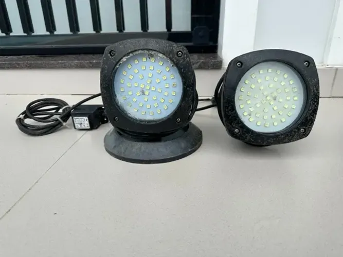 Vendo Luminárias para lagos de peixe / lagoas da marca Sarlo Luminis Led 6W 12V + transfor