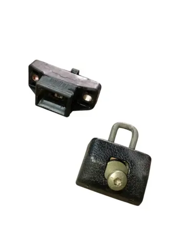 Fechadura e Batente Porta Malas Renault Clio 2003