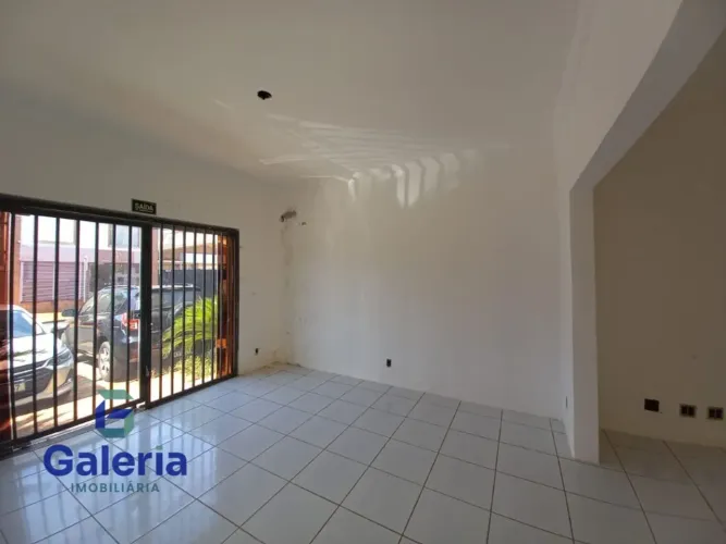 Salão Comercial com 6 salas para alugar, 287m² - Centro