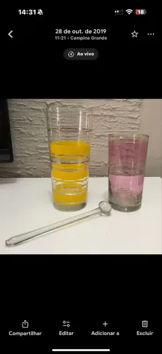 Duas jarras para suco de cristal