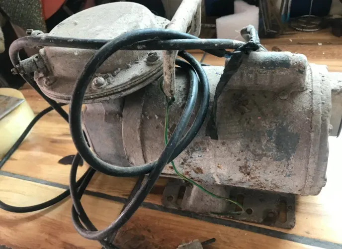 Compressor  tufão pequeno 