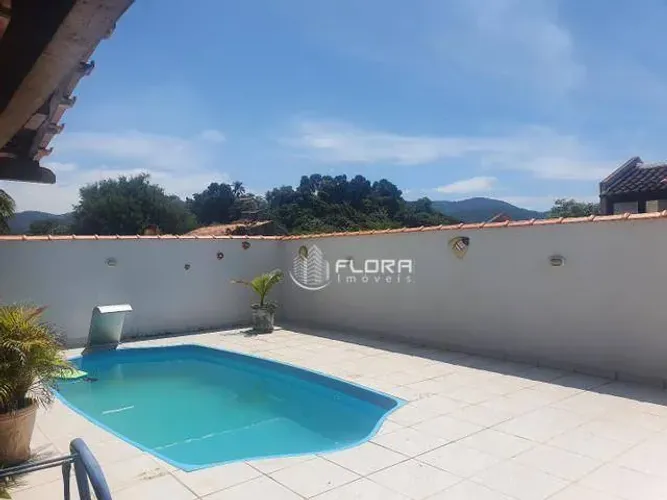 Casa com 5 dormitórios à venda, 180 m² por R$ 950.000,00 - Itaipu - Niterói/RJ