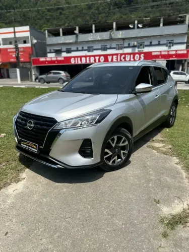 Nissan kicks 2024 sense automatico
