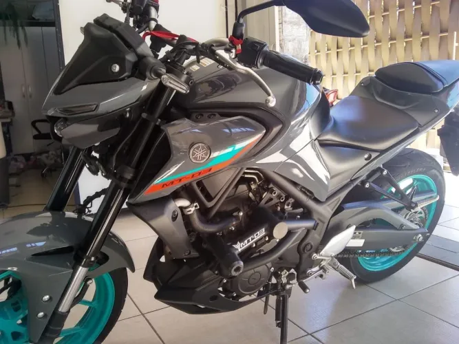 YAMAHA MT-03 (2024) 4.160 Km rodados apenas