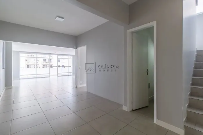 Aluguel Apartamento 3 Dormitórios - 277.65 m² Paraíso