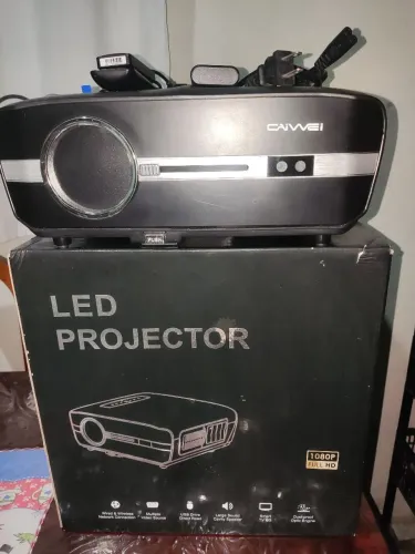 Projetor caiwei