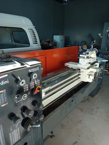 Torno Mecânico Nodus 250 1,500 entre pontas 