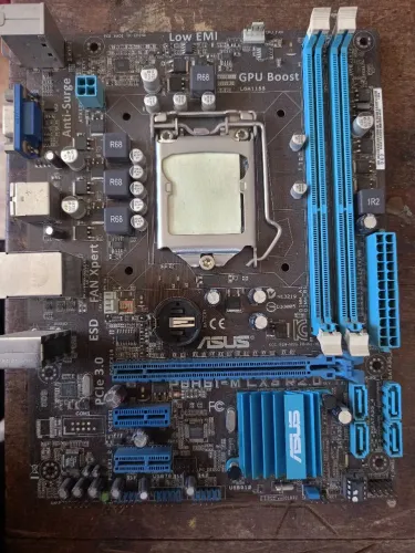 Placa mãe Asus  p8h61_mlx3r2.0 / 1155