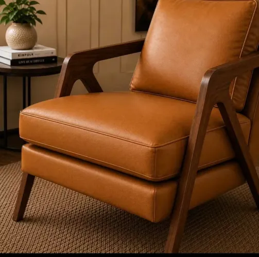 Vendo Poltrona Mona - Design Moderno em Courino Caramelo (Leia a descrição)