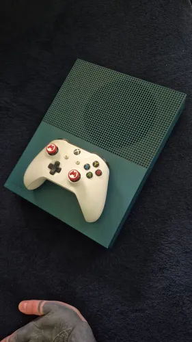 Xbox one s