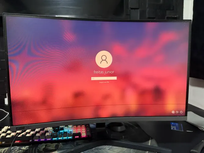 Monitor Samsung Odyssey CRG50 27"