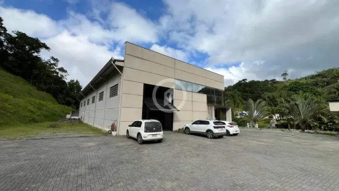 Pavilhão/Galpão à venda no bairro Rio Branco - Guaramirim/SC