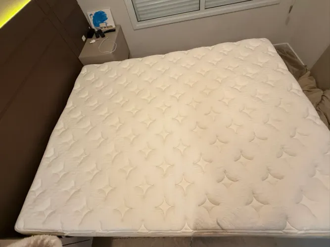 Pillow top Queen