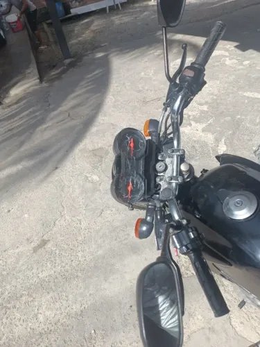 Vendo moto Yamaha factor 125 cc