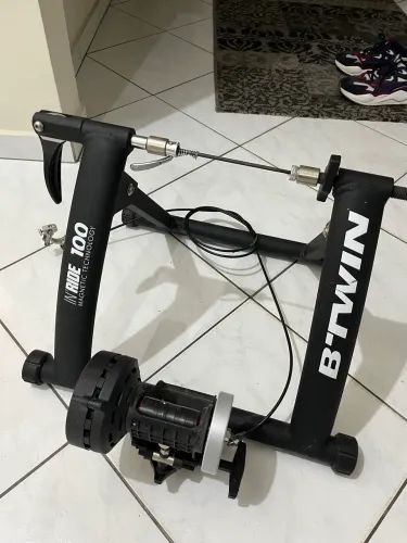 Rolo de treino btwin 100 - Eixo blocagem