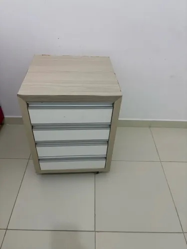 Criado mudo 