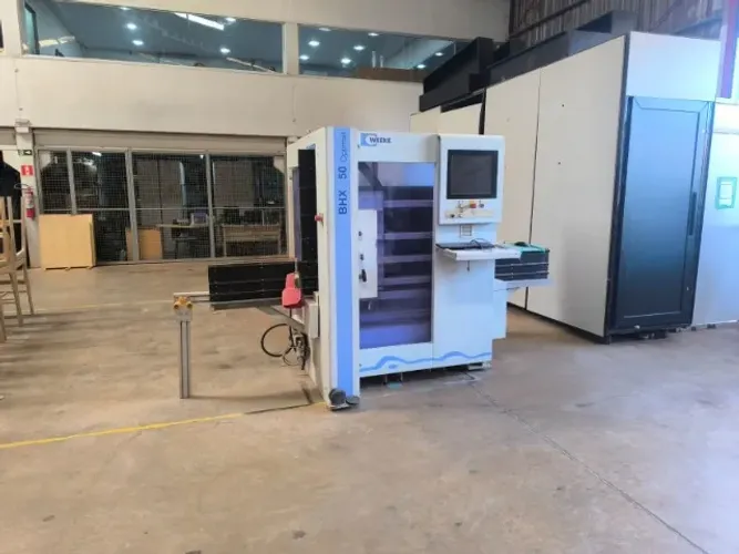 Centro de Furação marca Homag, modelo BHX 50 USADO / NO ESTADO