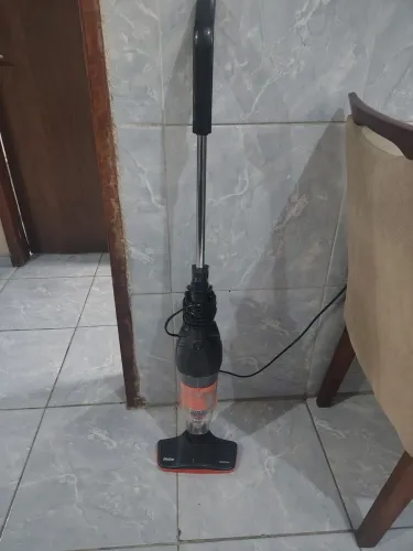 Aspirador de pó Philco funcionando perfeitamente