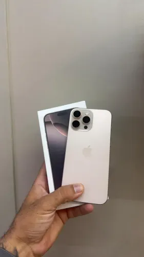 iPhone 16 pro Max 256GB Bateria 93% Garantia Apple 02/09/2026 Sem detalhes R$5.599,00