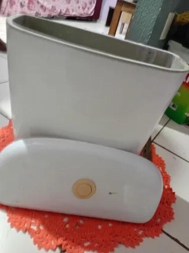 Vendo caixa de vaso 80 reis nao entrego