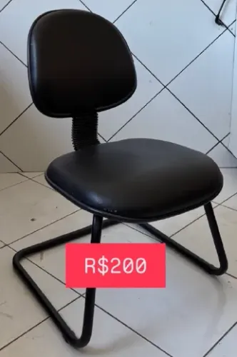 Cadeira fixa sem braço