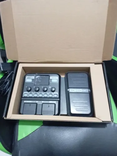 Pedaleira de guitarra kokko kmf 1