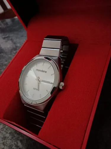 Relógio Mondaine masculino
